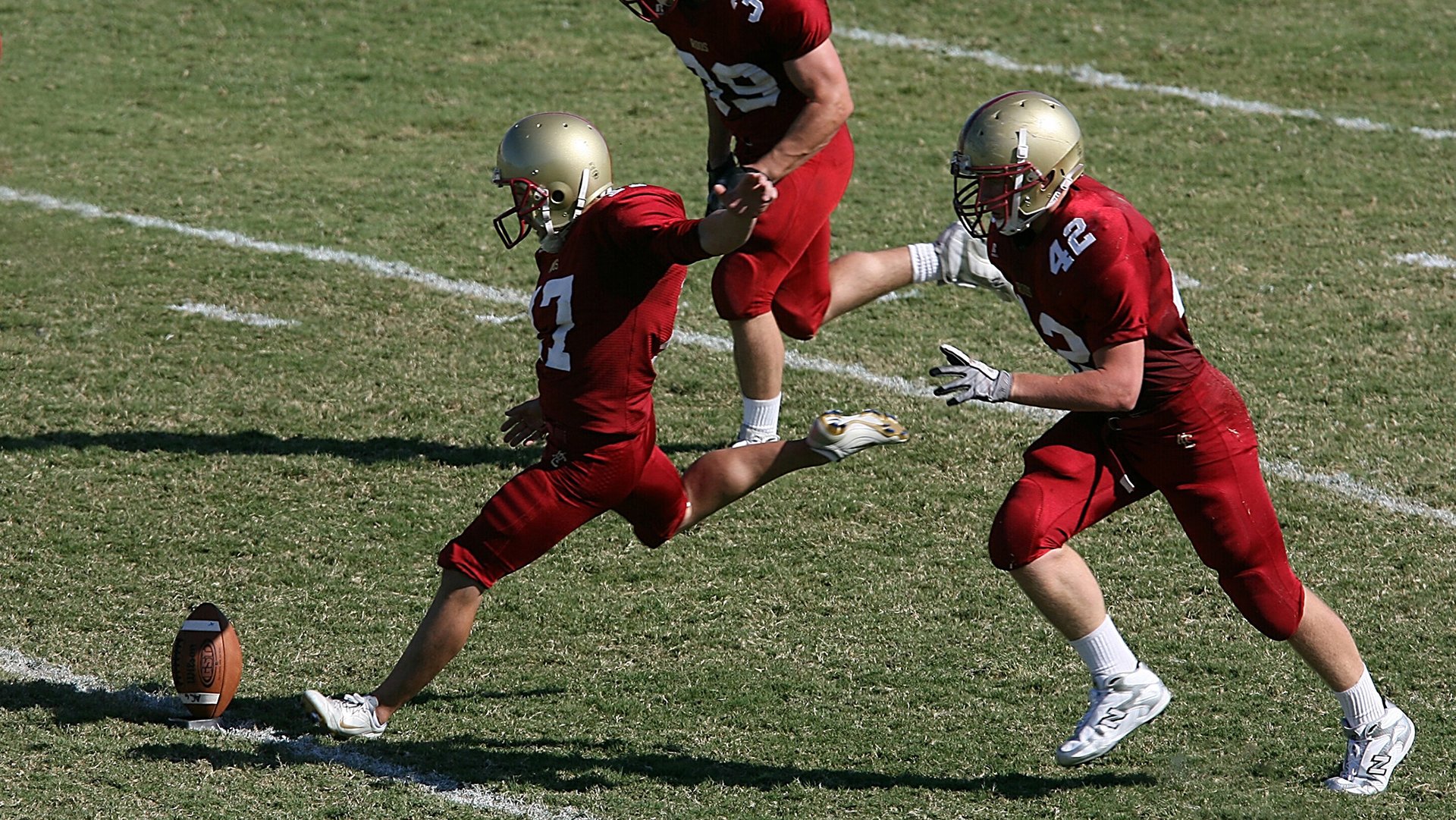 欧洲杯悬念不断：战术变革引领未来潮流，欧洲杯深度解析